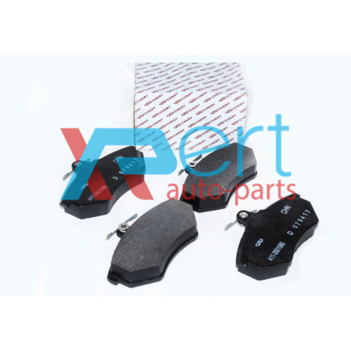 Колодки тормозные передние (с усиками) (оригинал) A15 T11 CK без АБС 3501190106