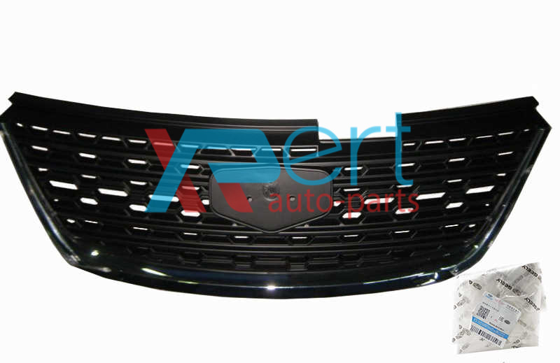 Решетка радиатора (оригинал) EC7RV